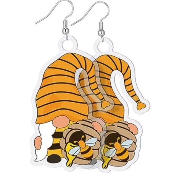 Acrylic Gnome & Bee Earrings - Picture 4 of 6